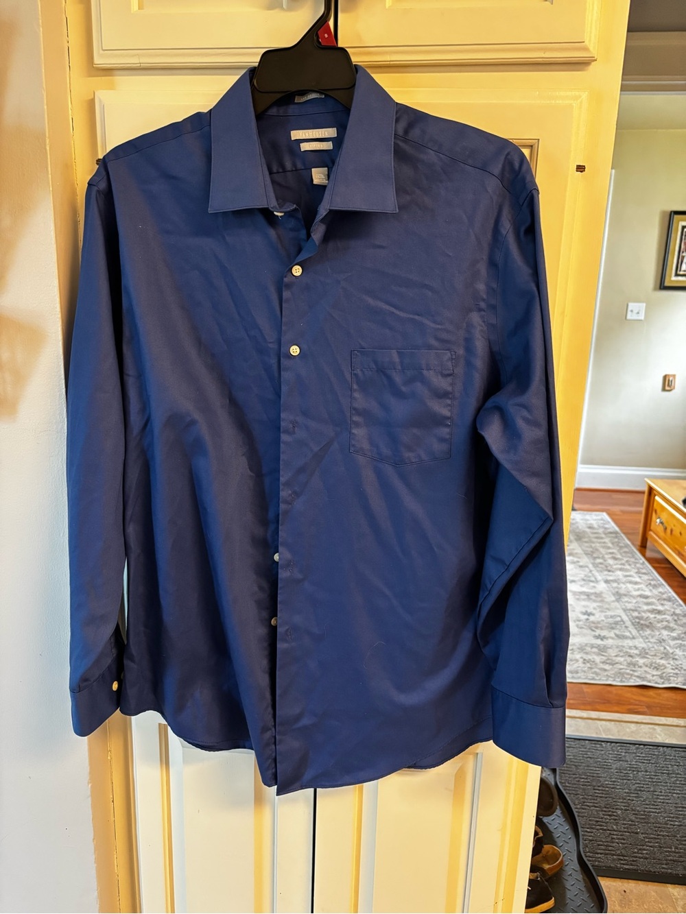 Van Heusen Men's Navy Blue Dress Shirt